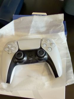 NEW Sony PS5 DualSense Wireless Controller – White – Never Used- Charging cable NOT included