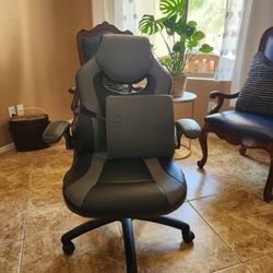 Desk Chair 