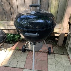 Weber Original 22 Inch Premium Kettle Grill