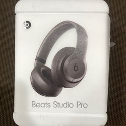 Beats Studio Pro Bluetooth Wireless Headphones - Deep Brown (MQTT3LLA)