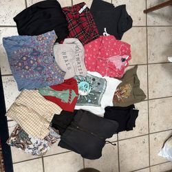 Mixed Lot Of women’s Clothes 