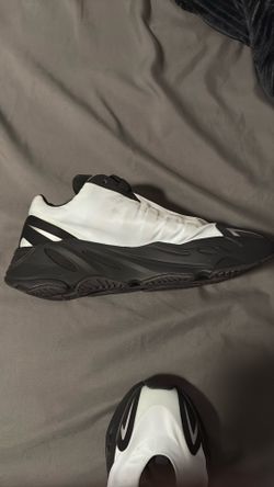 Yeezys 700