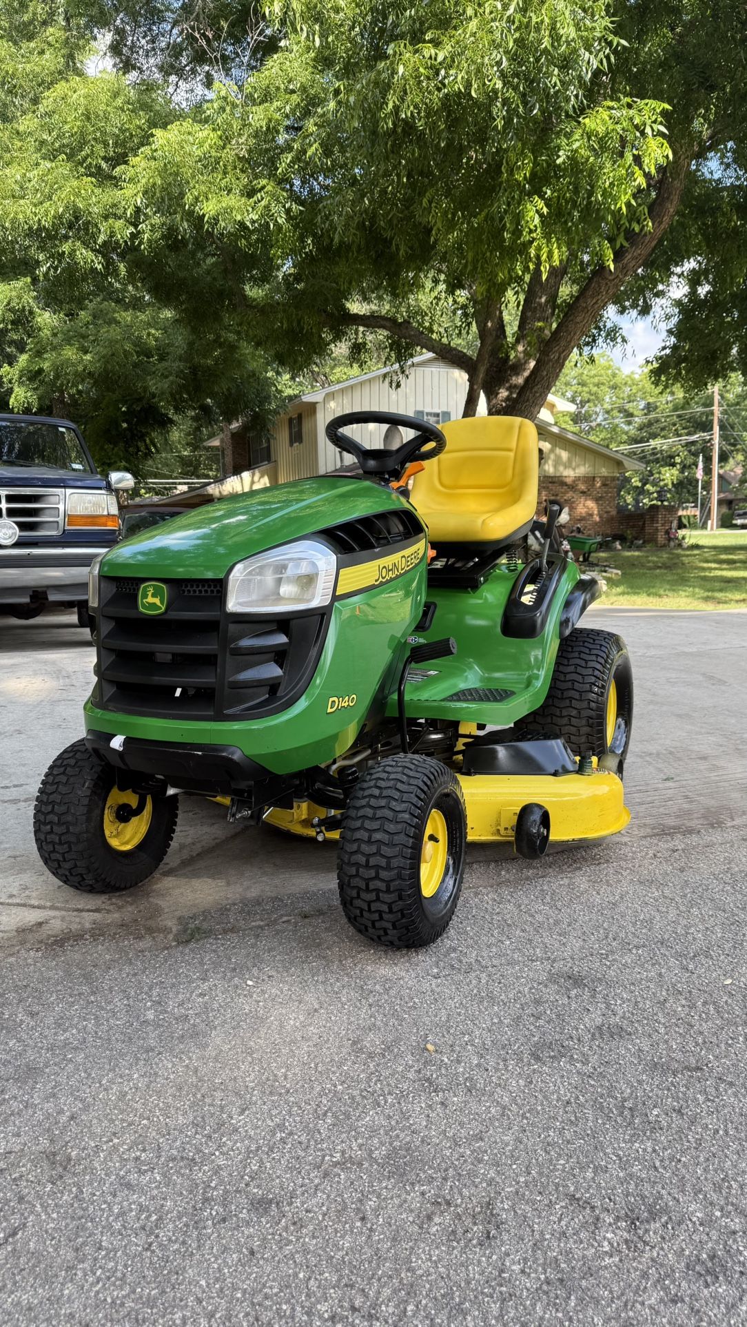 John Deere D140  22 Hp /48” / Hydrostatic/kubota/toro Timecutter/Big Dog /Ariens Apex/ Cub Cadet/ Hustler 