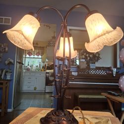 Super Neat Looking Vintage  Metal  Lamp Works Great Good Condition  Looks  Kinda  PURPLE 