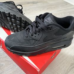 All Black 7YR AIR MAX 90s