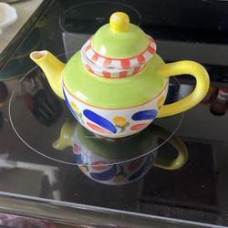 Teapot