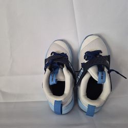 Nike basketball  boys 10.5