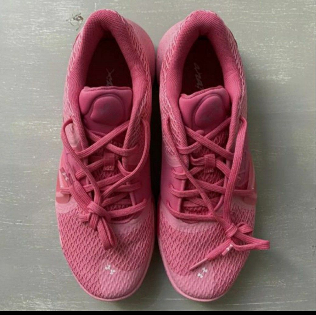 Under Armour Anatomix Spawn Breast Cancer Basketball Men Multiple