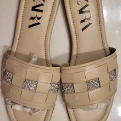 Price Reduce For our Holy Month RAMADAN is coming .....Super comfortable and Elegant Foot Wear