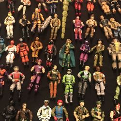 Collector seeking vintage old GI Joe toys dolls and action figures 1960s 70s 80s g.i. Joes toy figure collector collectibles 