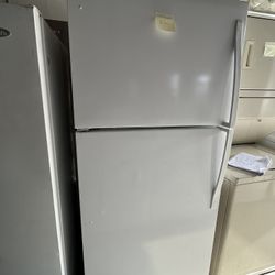 Whirlpool Refrigerator 