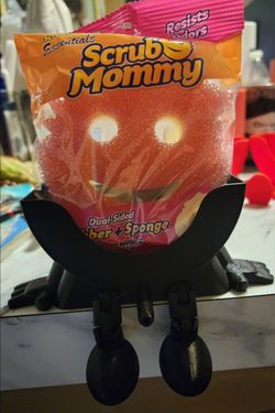 SCRUB MOMMY/DADDY HOLDER