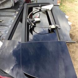 Nissan Titan window