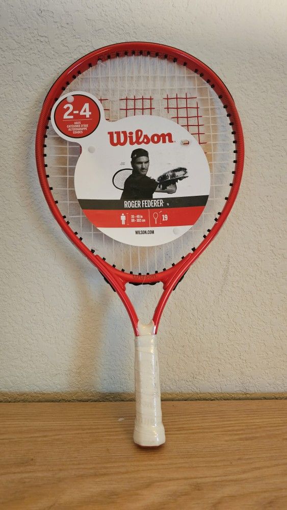 Wilson Roger Federer Junior Tennis Racket New and Strung