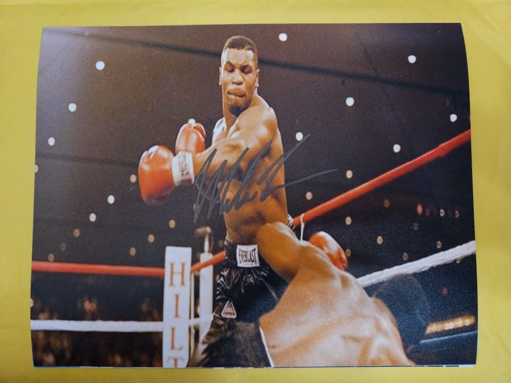 Mike Tyson Autographed 8x10 Photo Knock down