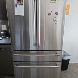 Café™ ENERGY STAR® 28.7 Cu. Ft. Smart 4-Door French-Door Refrigerator With Dual-Dispense AutoFill Pitcher