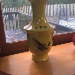 Porcelain Vase With Floral Pattern 