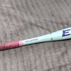 27" girls Easton Softball Bat
