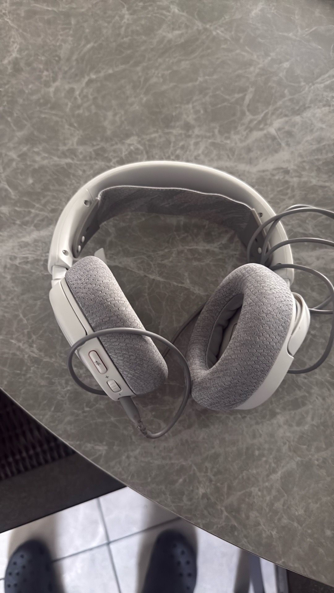 SteelSeries Artic Nova1P Headphones