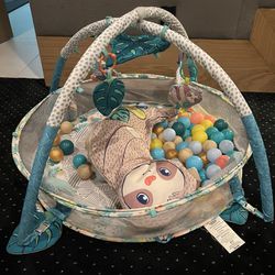 Sloth Ball Pit With Extra Balls