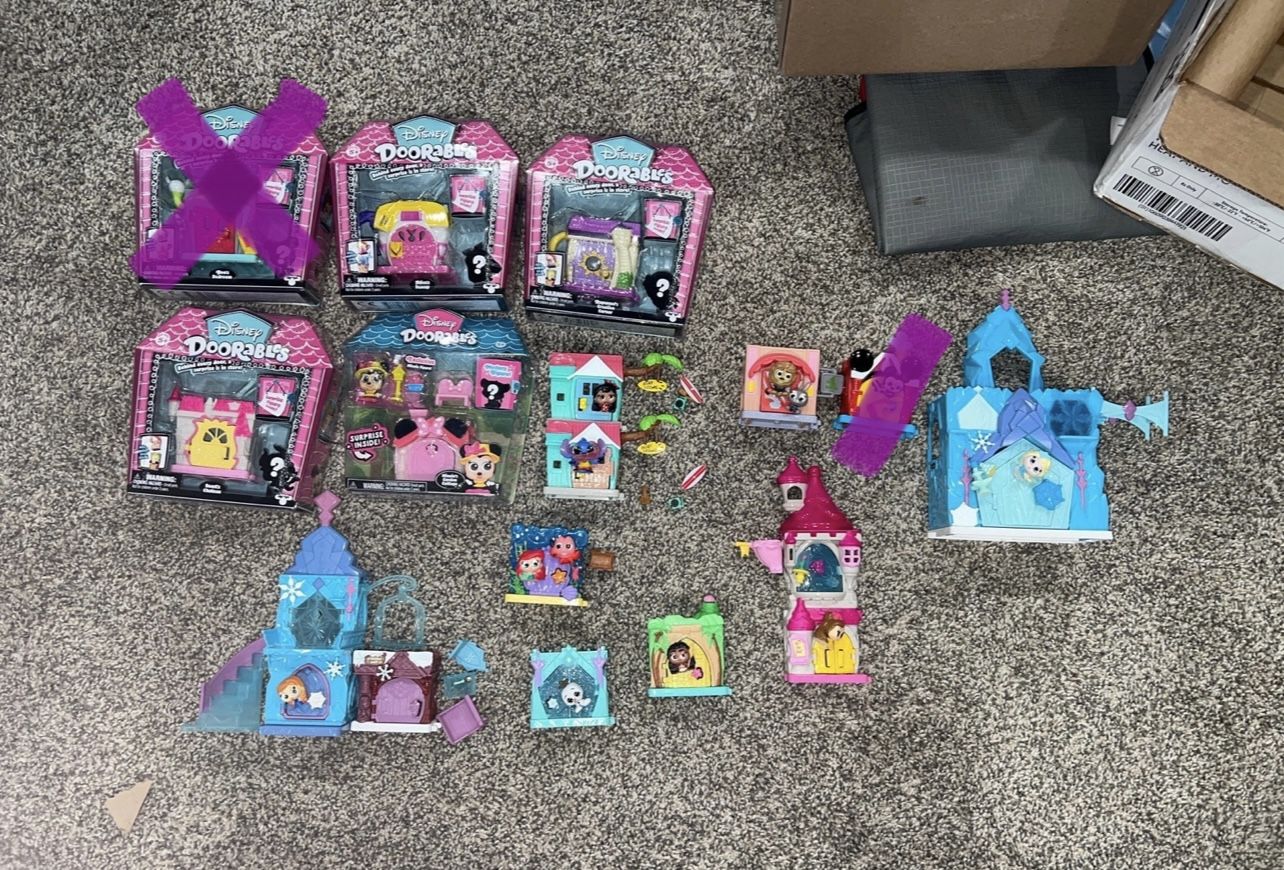 Disney Doorables Playsets
