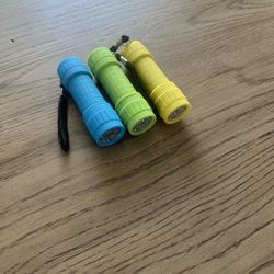 Small Kid Size Flashlights