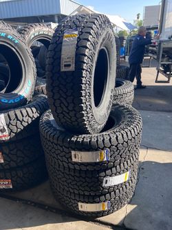 LT315/70/17 RT GOODYEAR BRAND NEW TIRES