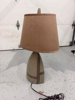 Table lamp
