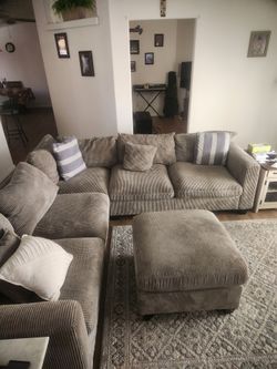 Sectional sofa