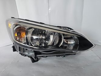 2018-2020  Subaru Impreza/Crosstrek Halogen Headlight Right Passenger Side .