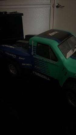 rc car looking for trades for ipads or bikes let me know