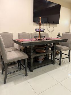 Dining Set