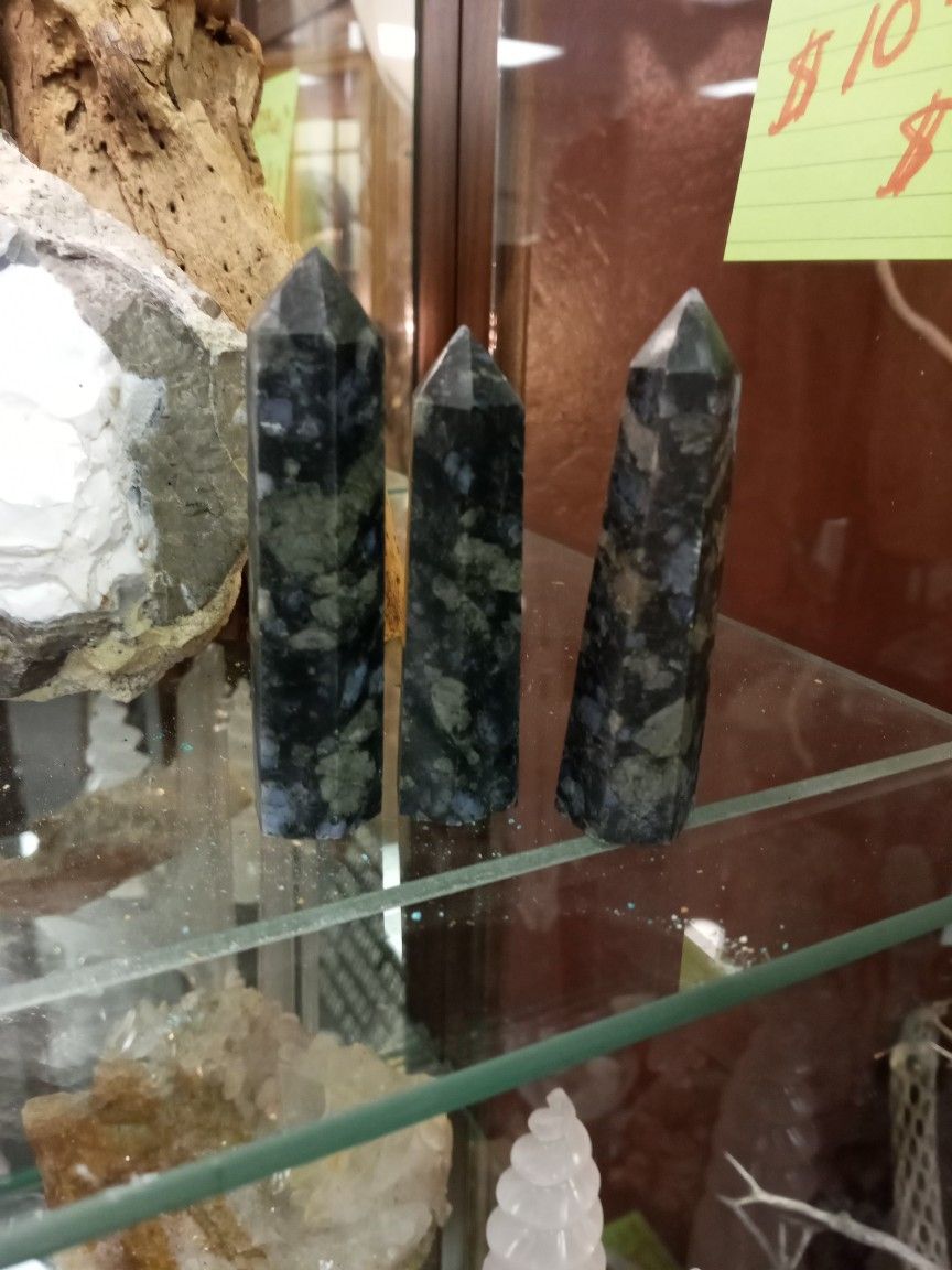 Qsera STONE Towers... 15 Each