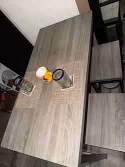 Kitchen table