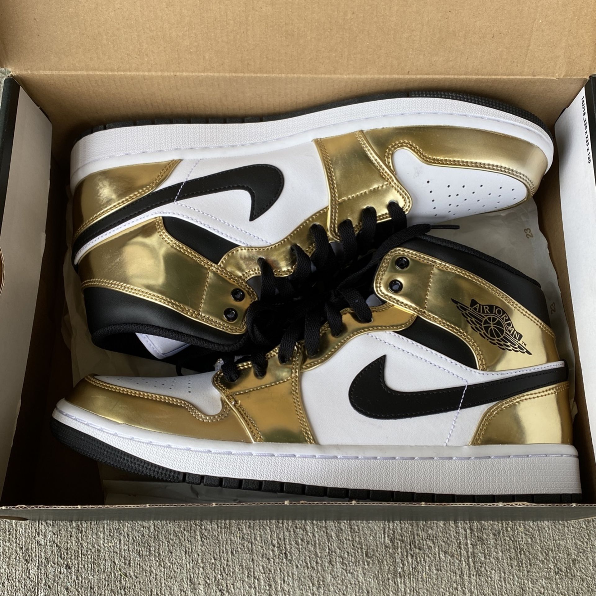 Jordan 1 Brand New