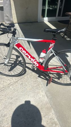 Cervelo triathlon, bike or time trial  In Good Condition. Ready To Ride.