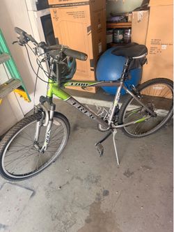 Trek 3700 Aluminum Mountain Bike - Great Condition