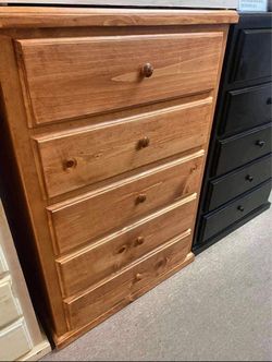 Five drawers dresser