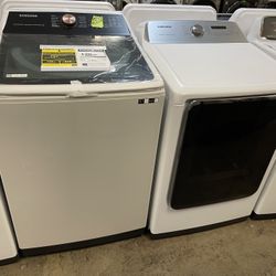 New Samsung Washer 5.5 Cu Ft And Dryer Gas