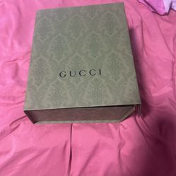 Gucci GG Supreme Baseball Hat