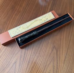 Harry Potter Wand Hogsmeade Wizarding World