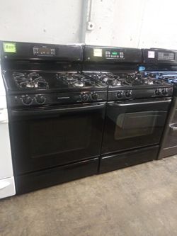 Black Gas ranges working perfectly from $225 and up