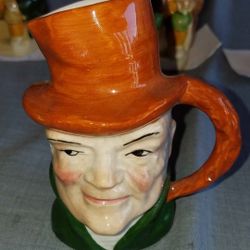 Artone England hand painted handled Toby mug 4 1/2" tall A124Z533