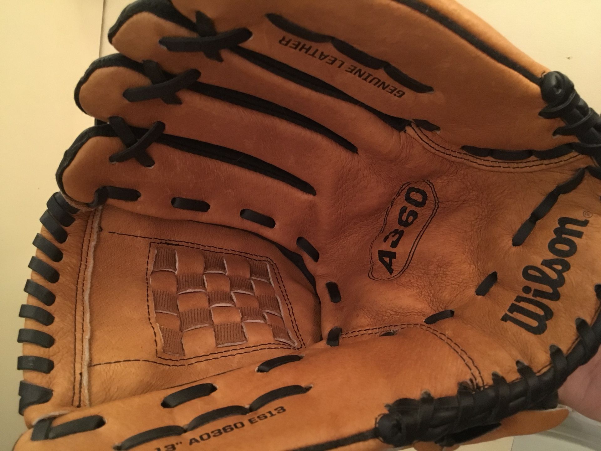 Wilson A360 softball glove. Left hand