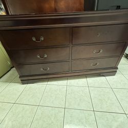 URGENT SALE- Dressing Table