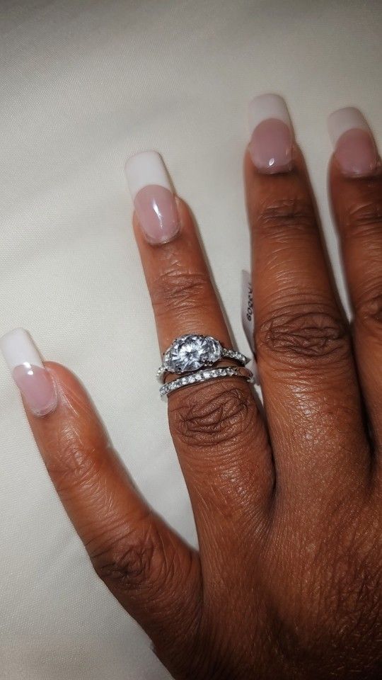 Wedding/ Engagement Ring