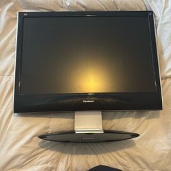Monitor is a ViewSonic VX2253wm-3
