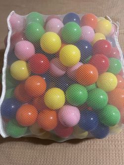 Colorful Plastic Play Balls – Like New