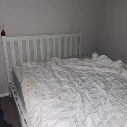 Bed Frame And Mattress 
