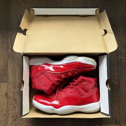 Jordan 11 Red retro